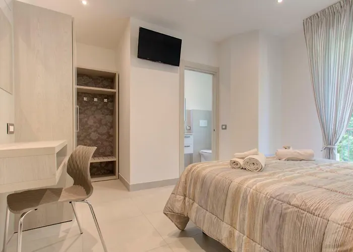 Πανσιόν Nella Ρίμινι