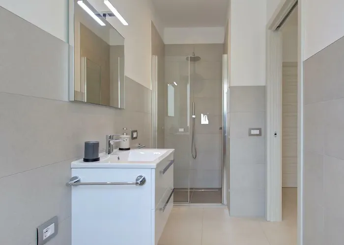 Πανσιόν Nella